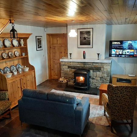 Traditional Cosy Cottage With Beautiful Views Westport Exterior foto